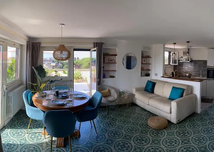 Chic Penthouse Retreat *